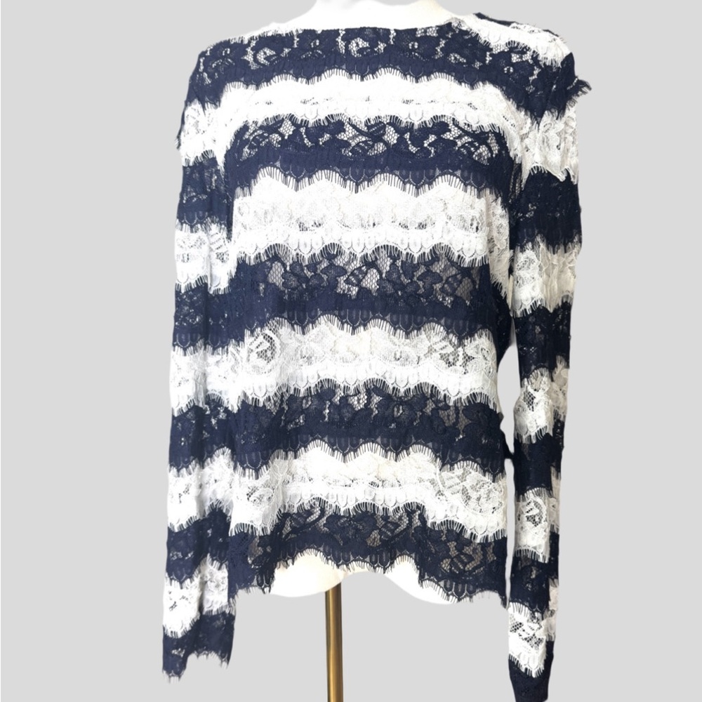 Diane Von Furstenberg Navy and White Lace Top
